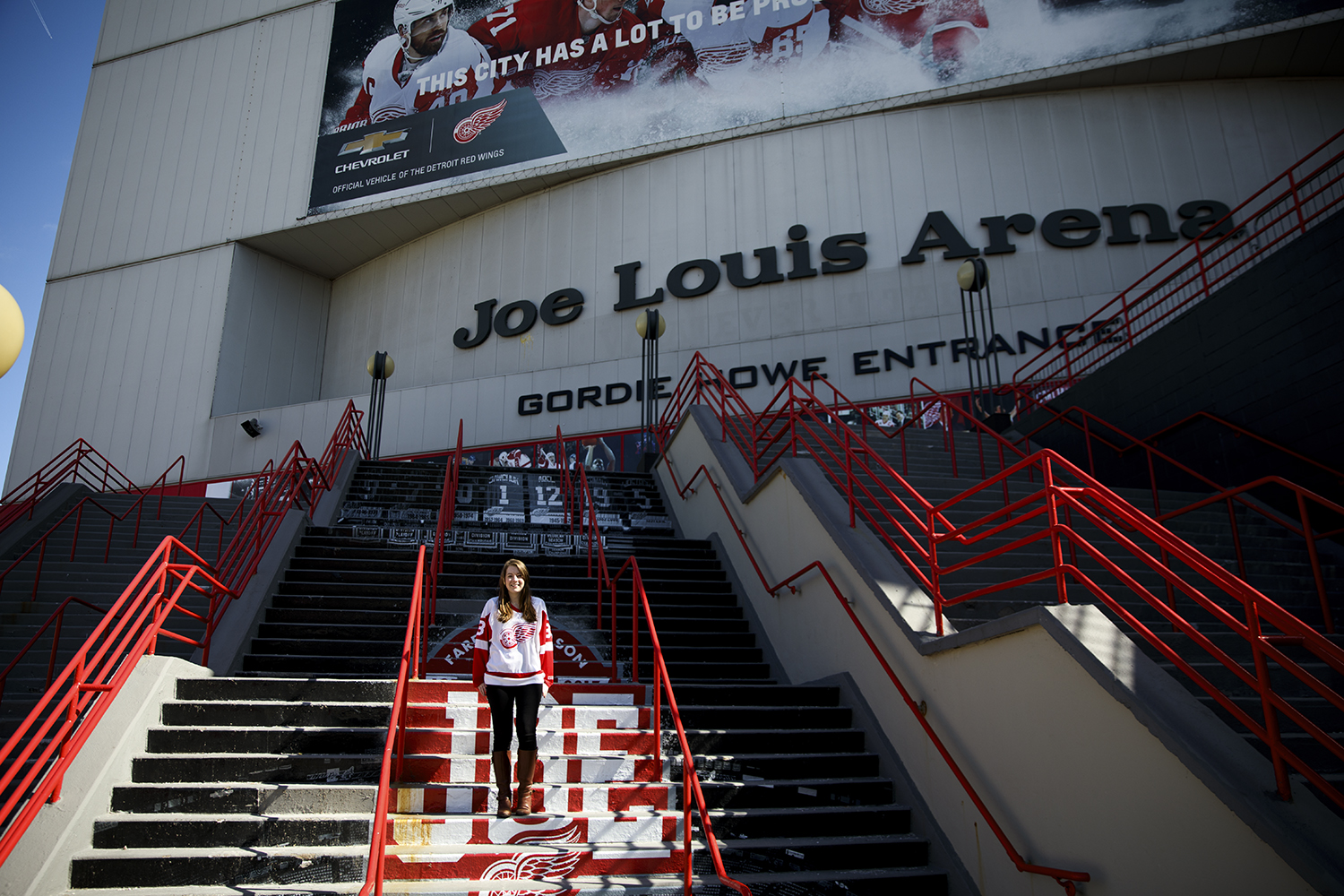 Detroit Red Wings say farewell to Joe Louis Arena, close a chapter